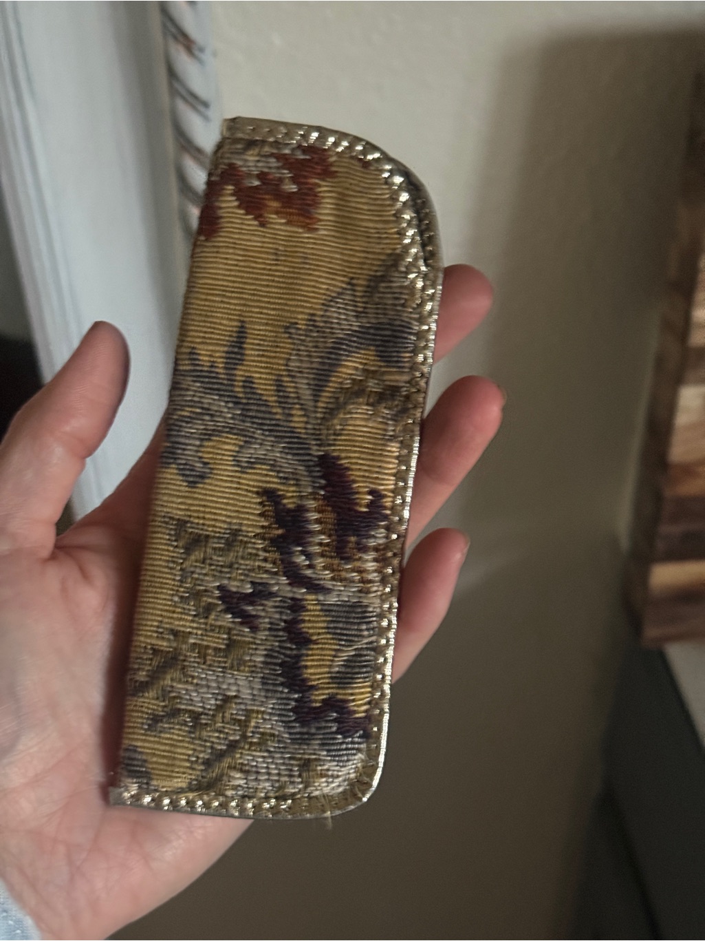Vintage Tapestry Fabric Readers Eyeglass Case Gold Floral Eyewear Sleeve